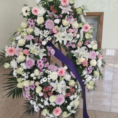 Corona fúnebre superior Isabela