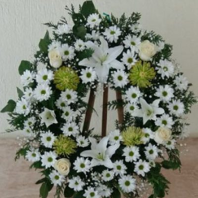 Corona fúnebre Alba